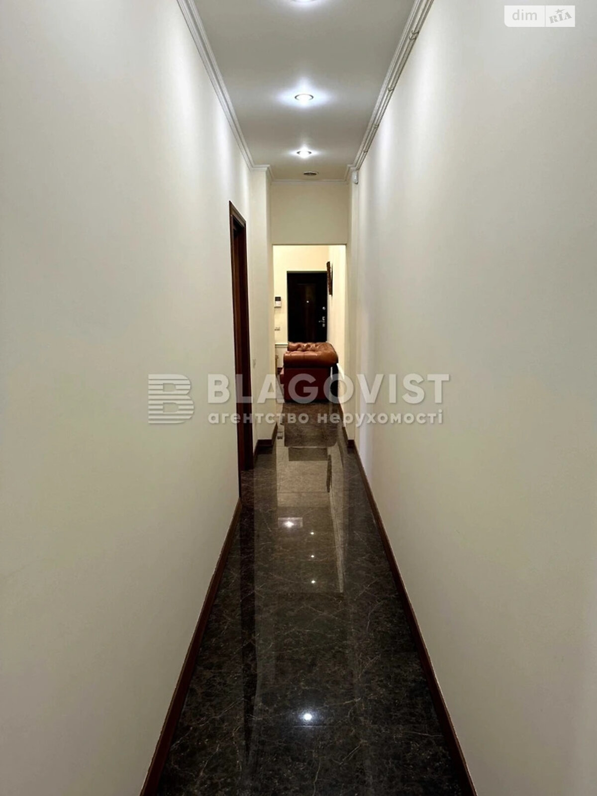 Продажа трехкомнатной квартиры в Киеве, на ул. Шота Руставели 30Б, район Печерский фото 1