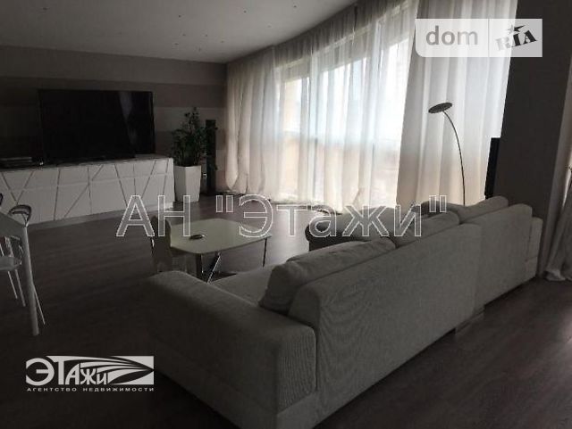 Продажа квартиры, 3 ком., Киев, р‑н. Печерский, Старонаводницкая ул., 13 Продажа квартиры, 3 ком., Киев, р‑н. Печерский, Старонаводницкая ул., 13