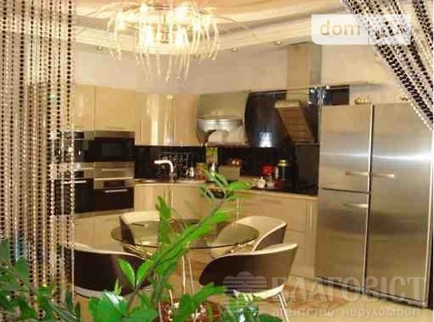 Продаж квартири, 4 кім., Киев, р‑н. Печерський, ст.м. Печерская, Старонаводницкая улица Продаж квартири, 4 кім., Киев, р‑н. Печерський, ст.м. Печерская, Старонаводницкая улица