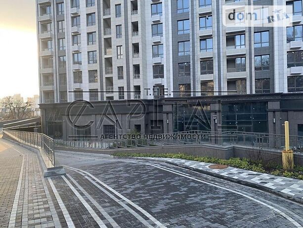 Продажа трехкомнатной квартиры в Киеве, на туп. Тверской 7б район Печерский фото 1 Продажа трехкомнатной квартиры в Киеве, на туп. Тверской 7б район Печерский фото 1