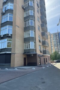 Продажа трехкомнатной квартиры в Киеве, на ул. Василия Тютюнника 16, кв. 66, район Печерский фото 2