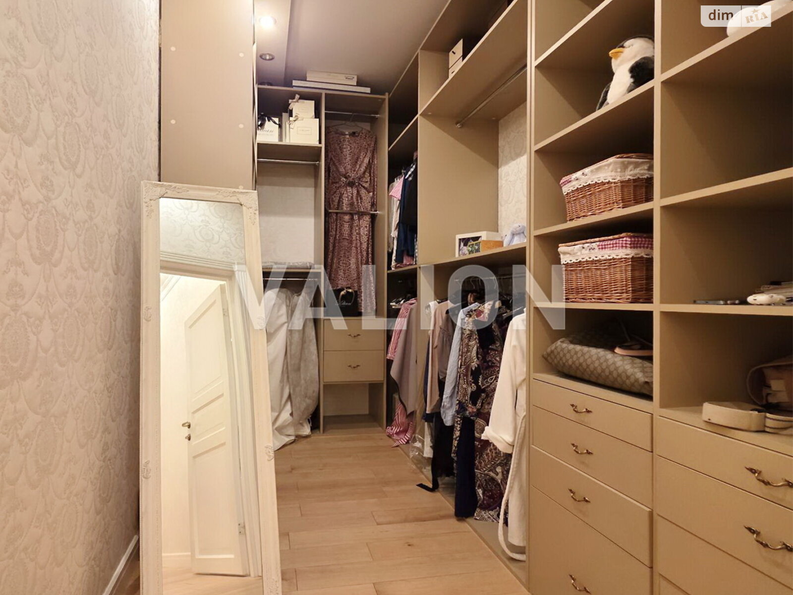 Продаж двокімнатної квартири в Києві, на вул. Василя Тютюнника 37/1, район Печерський фото 1 Продаж двокімнатної квартири в Києві, на вул. Василя Тютюнника 37/1, район Печерський фото 1