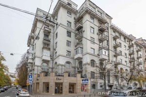 Продажа трехкомнатной квартиры в Киеве, на ул. Заньковецкой 5/2, район Печерский фото 2