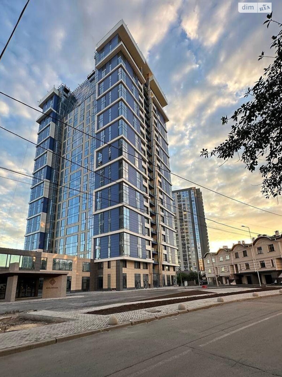 Продаж однокімнатної квартири в Києві, на вул. Звіринецька 72, район Печерський фото 1 Продаж однокімнатної квартири в Києві, на вул. Звіринецька 72, район Печерський фото 1