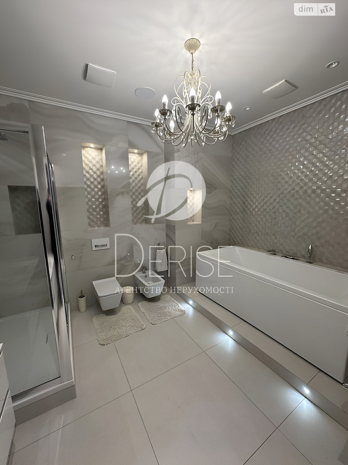 Продажа трехкомнатной квартиры в Киеве, на ул. Зверинецкая 59, район Печерский фото 1 Продажа трехкомнатной квартиры в Киеве, на ул. Зверинецкая 59, район Печерский фото 1