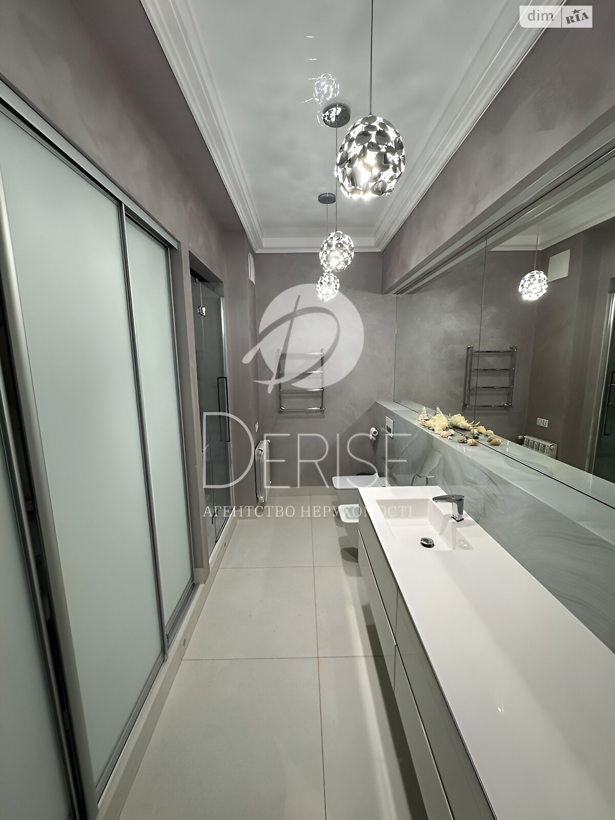 Продажа трехкомнатной квартиры в Киеве, на ул. Зверинецкая 59, район Печерский фото 1 Продажа трехкомнатной квартиры в Киеве, на ул. Зверинецкая 59, район Печерский фото 1