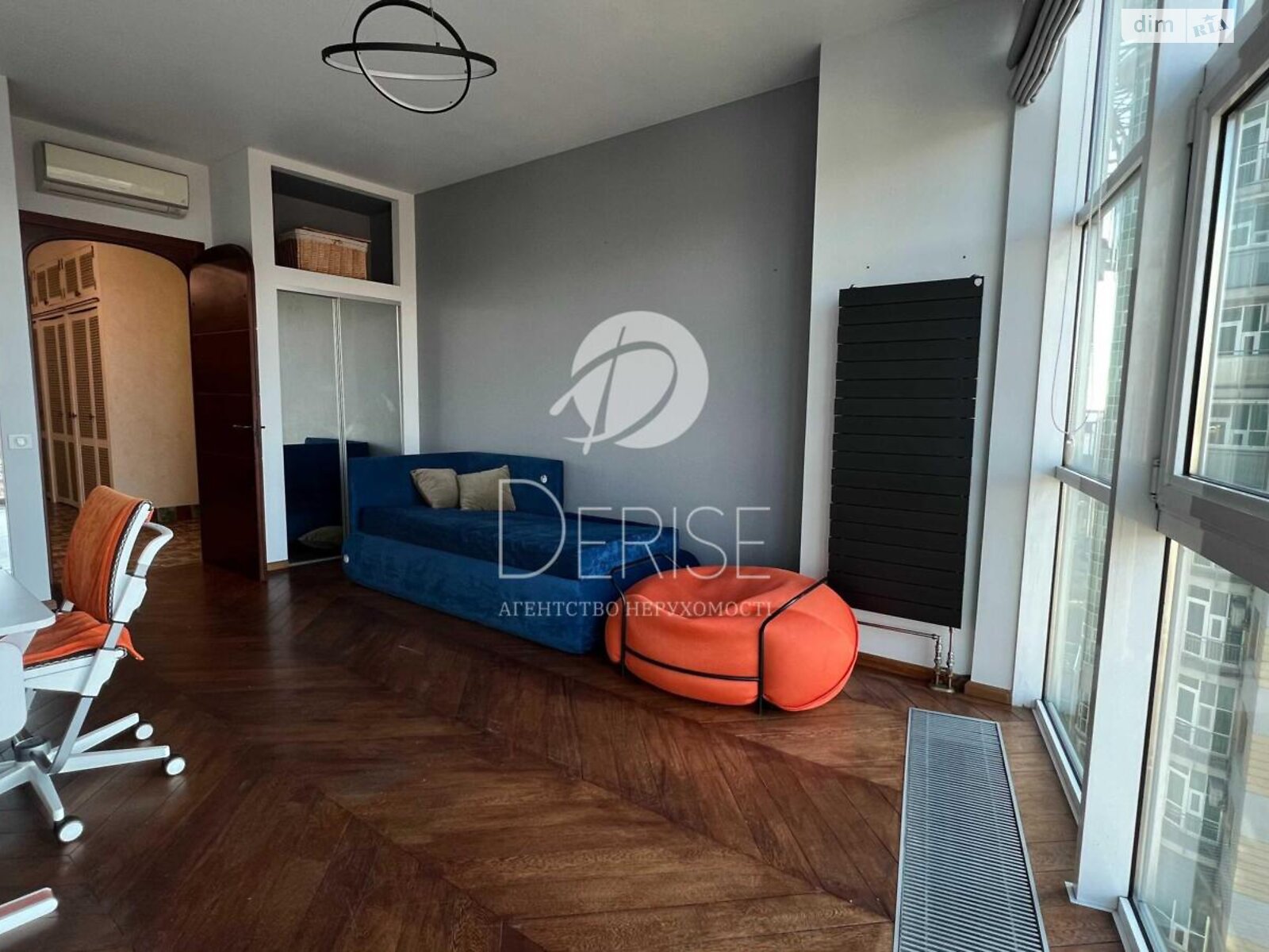 Продажа трехкомнатной квартиры в Киеве, на ул. Зверинецкая 59, район Печерский фото 1 Продажа трехкомнатной квартиры в Киеве, на ул. Зверинецкая 59, район Печерский фото 1