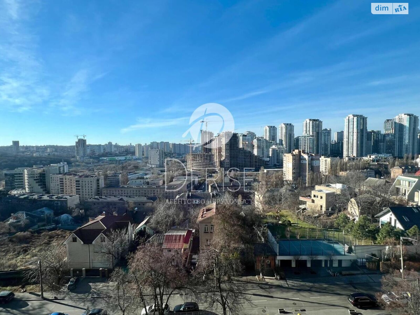Продажа трехкомнатной квартиры в Киеве, на ул. Зверинецкая 59, район Печерский фото 1 Продажа трехкомнатной квартиры в Киеве, на ул. Зверинецкая 59, район Печерский фото 1
