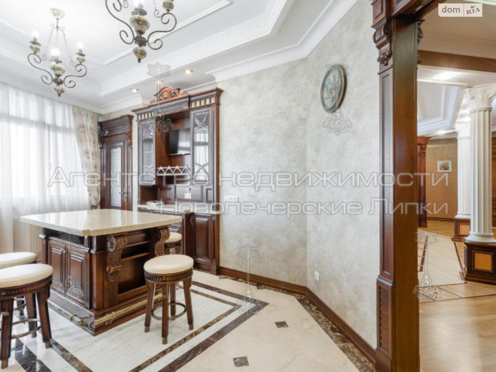 Продажа трехкомнатной квартиры в Киеве, на ул. Коновальца Евгения 32Г, район Печерский фото 1