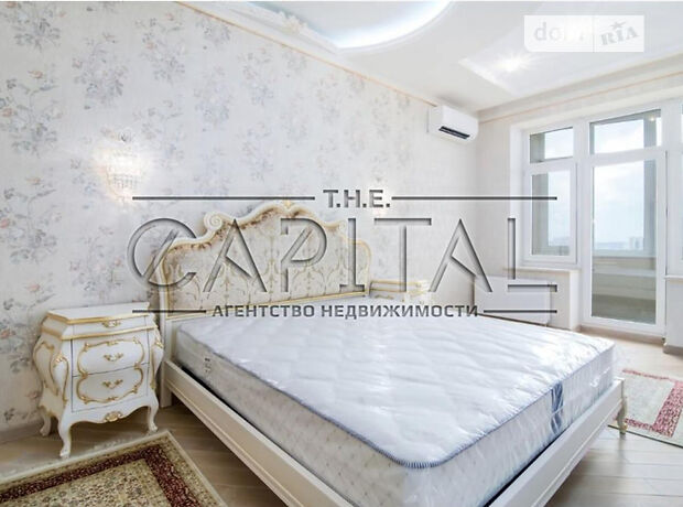 Продажа четырехкомнатной квартиры в Киеве, на ул. Коновальца Евгения 36, район Печерский фото 1 Продажа четырехкомнатной квартиры в Киеве, на ул. Коновальца Евгения 36, район Печерский фото 1