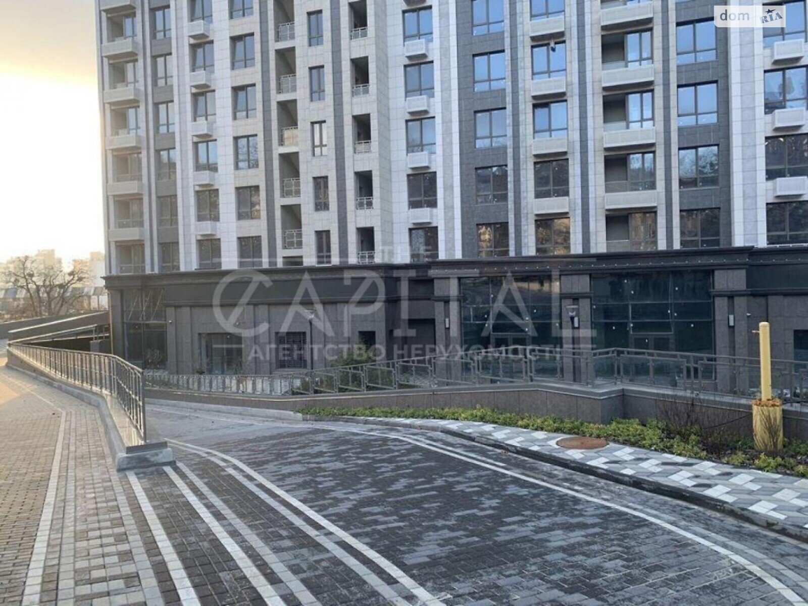 Продажа трехкомнатной квартиры в Киеве, на туп. Крепостной 7Б, район Печерский фото 1