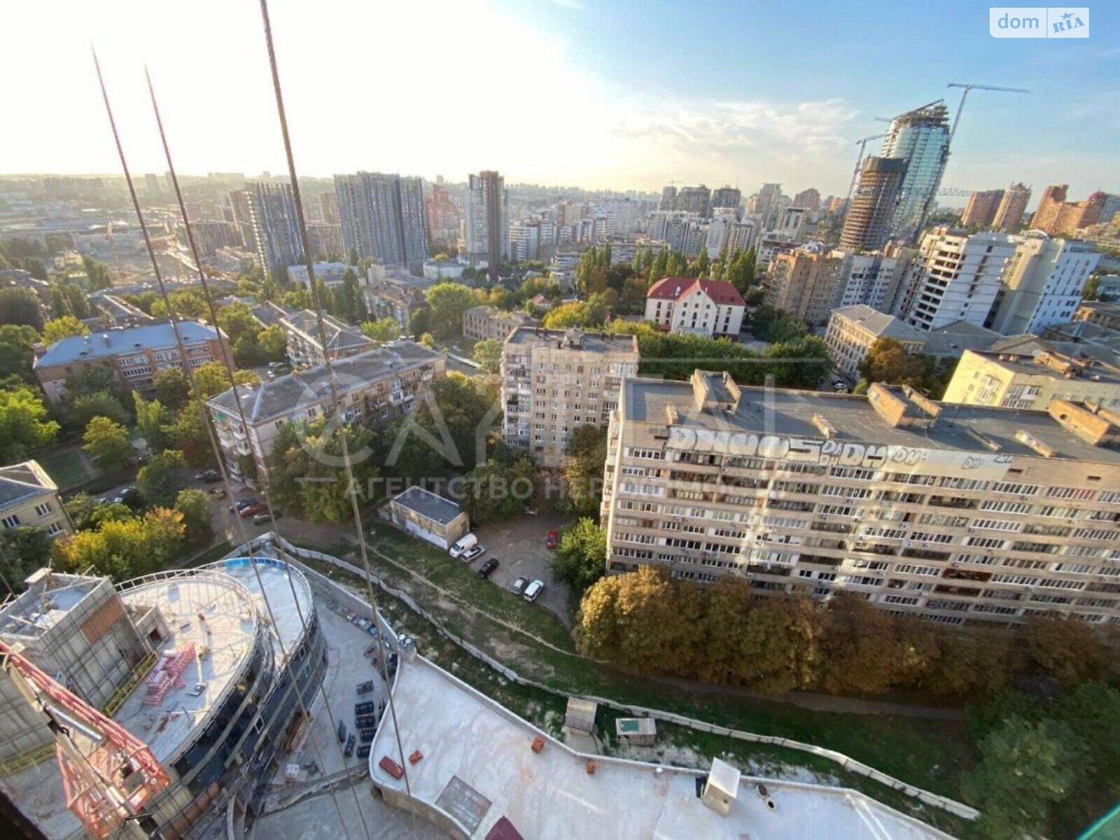 Продаж трикімнатної квартири в Києві, на вул. Дружби (Бортничі) 13А, район Печерський фото 1 Продаж трикімнатної квартири в Києві, на вул. Дружби (Бортничі) 13А, район Печерський фото 1