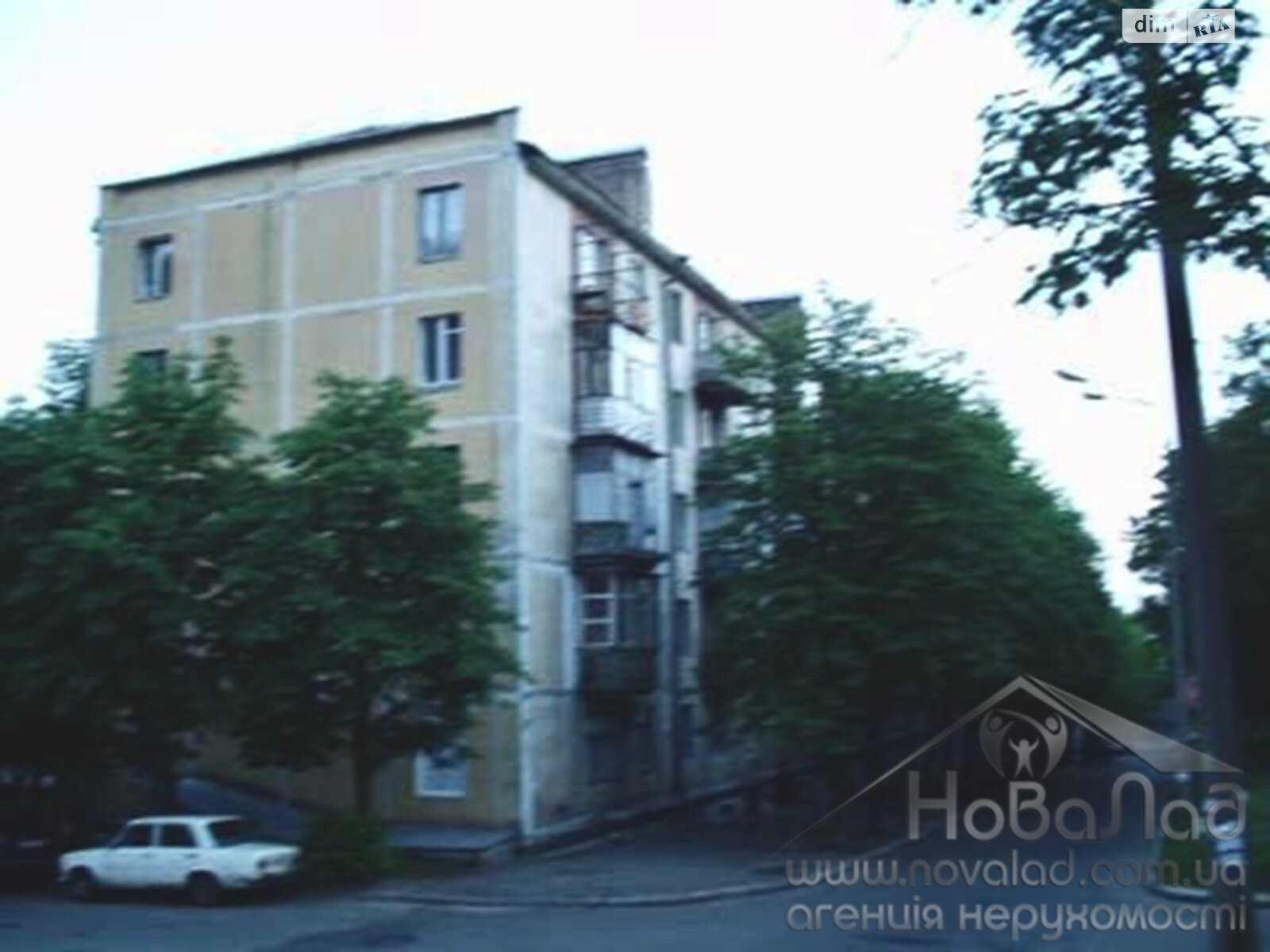 Продаж двокімнатної квартири в Києві, на бул. Марії Примаченко 8, район Печерський фото 1