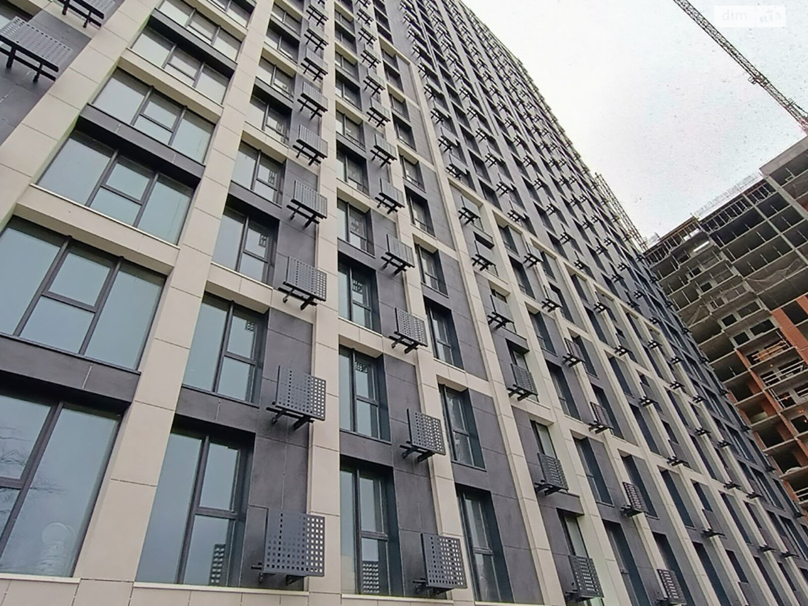 Продажа четырехкомнатной квартиры в Киеве, на шоссе Железнодорожное 45А, фото 1 Продажа четырехкомнатной квартиры в Киеве, на шоссе Железнодорожное 45А, фото 1
