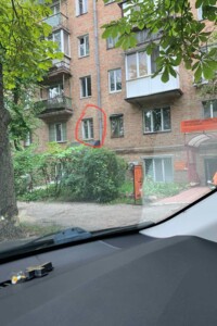 Продажа трехкомнатной квартиры в Киеве, на ул. Авиаконструктора Антонова 10, район Первомайский Массив фото 2