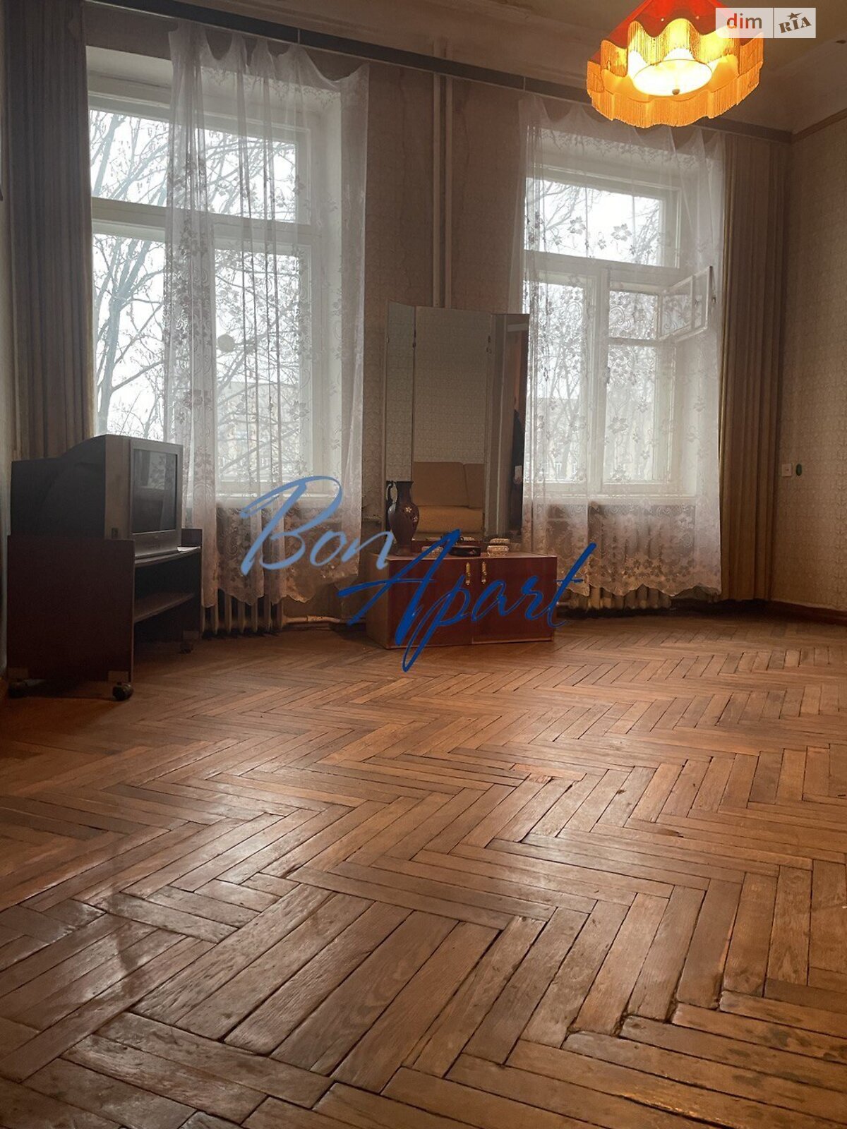Продаж трикімнатної квартири в Києві, на вул. Авіаконструктора Антонова 2/32, район Солом'янський фото 1 Продаж трикімнатної квартири в Києві, на вул. Авіаконструктора Антонова 2/32, район Солом'янський фото 1