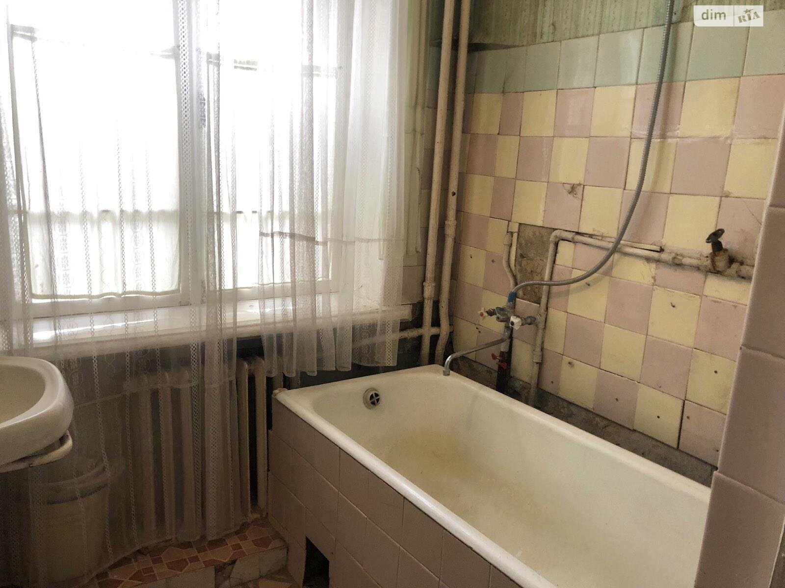Продаж трикімнатної квартири в Києві, на вул. Авіаконструктора Антонова 2/32 корпус 8, район Першотравневий Масив фото 1 Продаж трикімнатної квартири в Києві, на вул. Авіаконструктора Антонова 2/32 корпус 8, район Першотравневий Масив фото 1