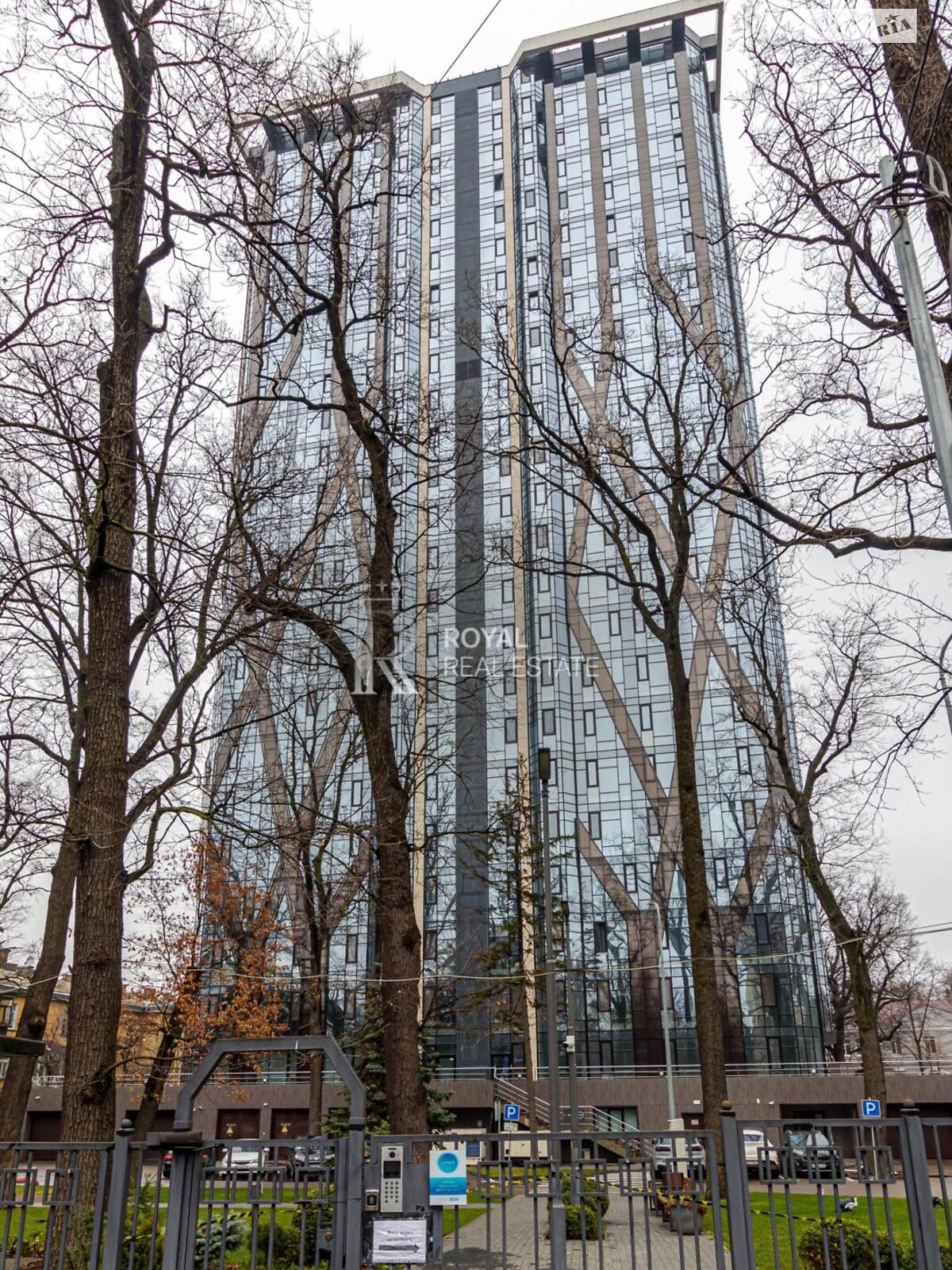 Продажа однокомнатной квартиры в Киеве, на ул. Авиаконструктора Антонова 2Б, район Первомайский Массив фото 1 Продажа однокомнатной квартиры в Киеве, на ул. Авиаконструктора Антонова 2Б, район Первомайский Массив фото 1