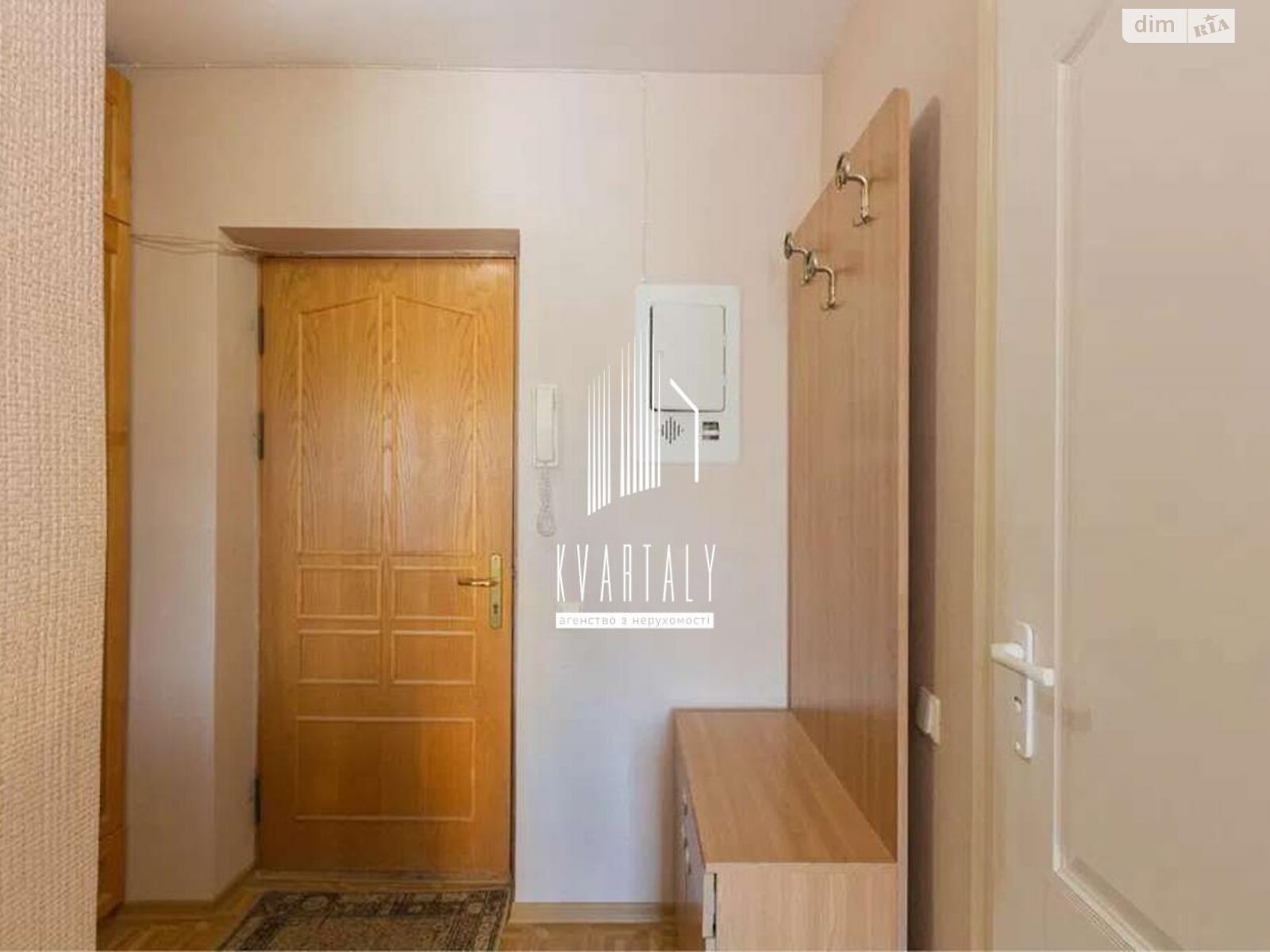 Продажа однокомнатной квартиры в Киеве, на ул. Авиаконструктора Антонова 7, район Первомайский Массив фото 1 Продажа однокомнатной квартиры в Киеве, на ул. Авиаконструктора Антонова 7, район Первомайский Массив фото 1