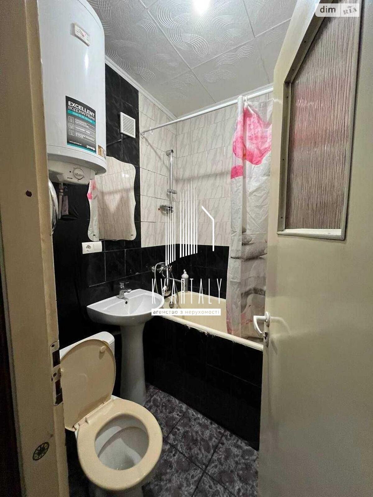 Продажа двухкомнатной квартиры в Киеве, на ул. Авиаконструктора Антонова 12, район Первомайский Массив фото 1 Продажа двухкомнатной квартиры в Киеве, на ул. Авиаконструктора Антонова 12, район Первомайский Массив фото 1