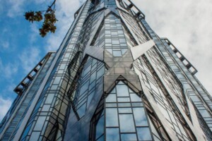 Продажа двухкомнатной квартиры в Киеве, на ул. Авиаконструктора Антонова 2Б, район Первомайский Массив фото 2