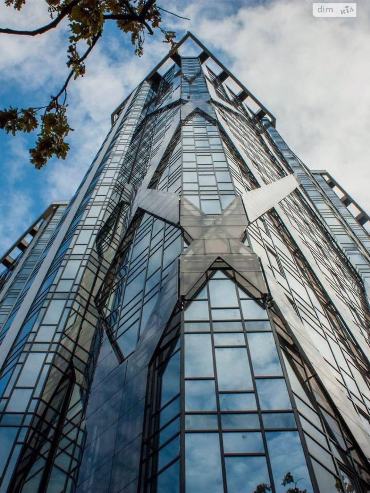 Продажа двухкомнатной квартиры в Киеве, на ул. Авиаконструктора Антонова 2Б, район Первомайский Массив фото 1