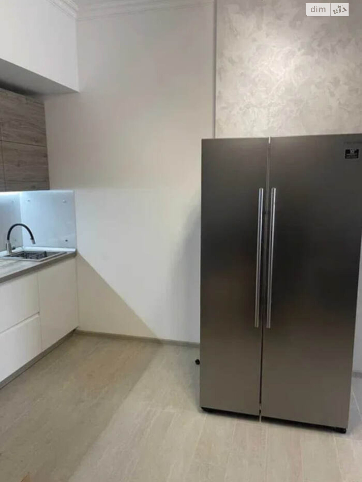 Продажа двухкомнатной квартиры в Киеве, на ул. Авиаконструктора Антонова 2Б, район Первомайский Массив фото 1