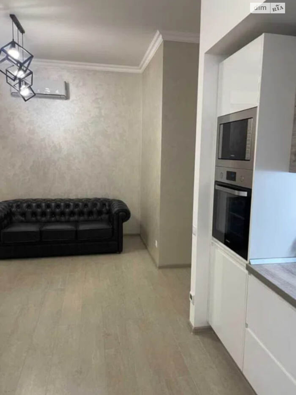 Продажа двухкомнатной квартиры в Киеве, на ул. Авиаконструктора Антонова 2Б, район Первомайский Массив фото 1