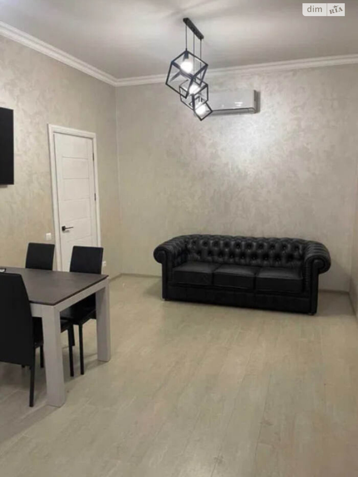 Продажа двухкомнатной квартиры в Киеве, на ул. Авиаконструктора Антонова 2Б, район Первомайский Массив фото 1