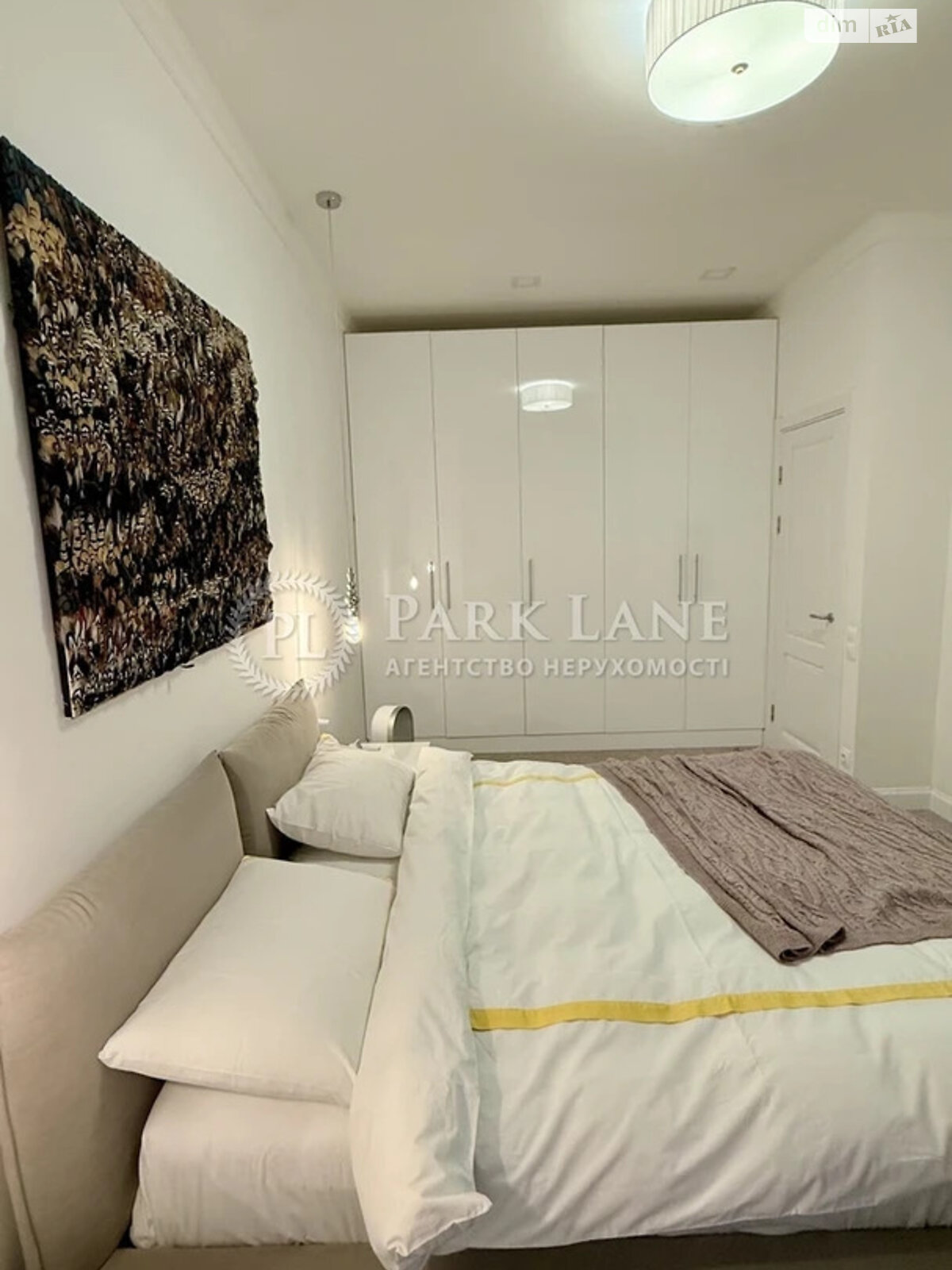 Продажа однокомнатной квартиры в Киеве, на ул. Авиаконструктора Антонова 2Б, район Первомайский Массив фото 1