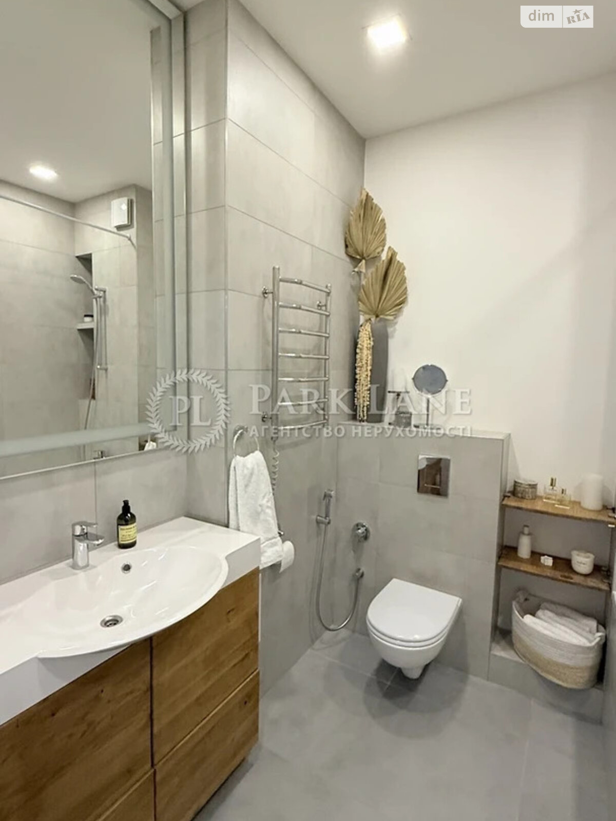 Продажа однокомнатной квартиры в Киеве, на ул. Авиаконструктора Антонова 2Б, район Первомайский Массив фото 1