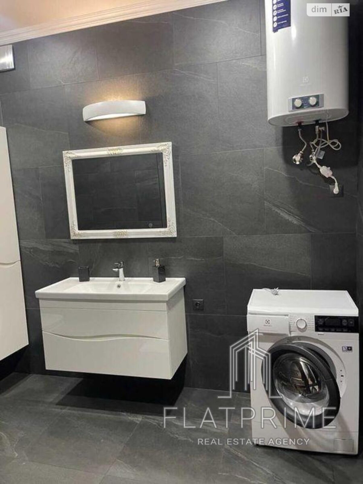 Продажа двухкомнатной квартиры в Киеве, на ул. Авиаконструктора Антонова 2Б, район Первомайский Массив фото 1