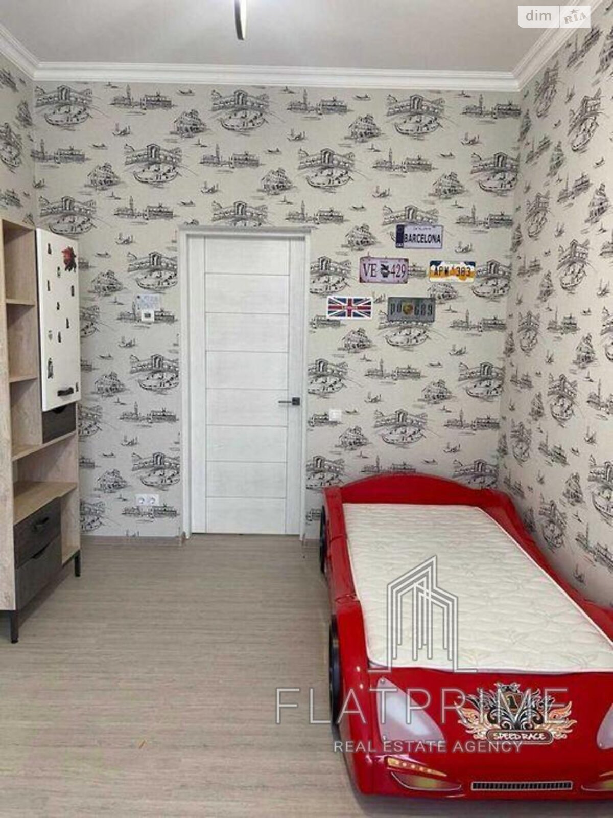 Продажа двухкомнатной квартиры в Киеве, на ул. Авиаконструктора Антонова 2Б, район Первомайский Массив фото 1