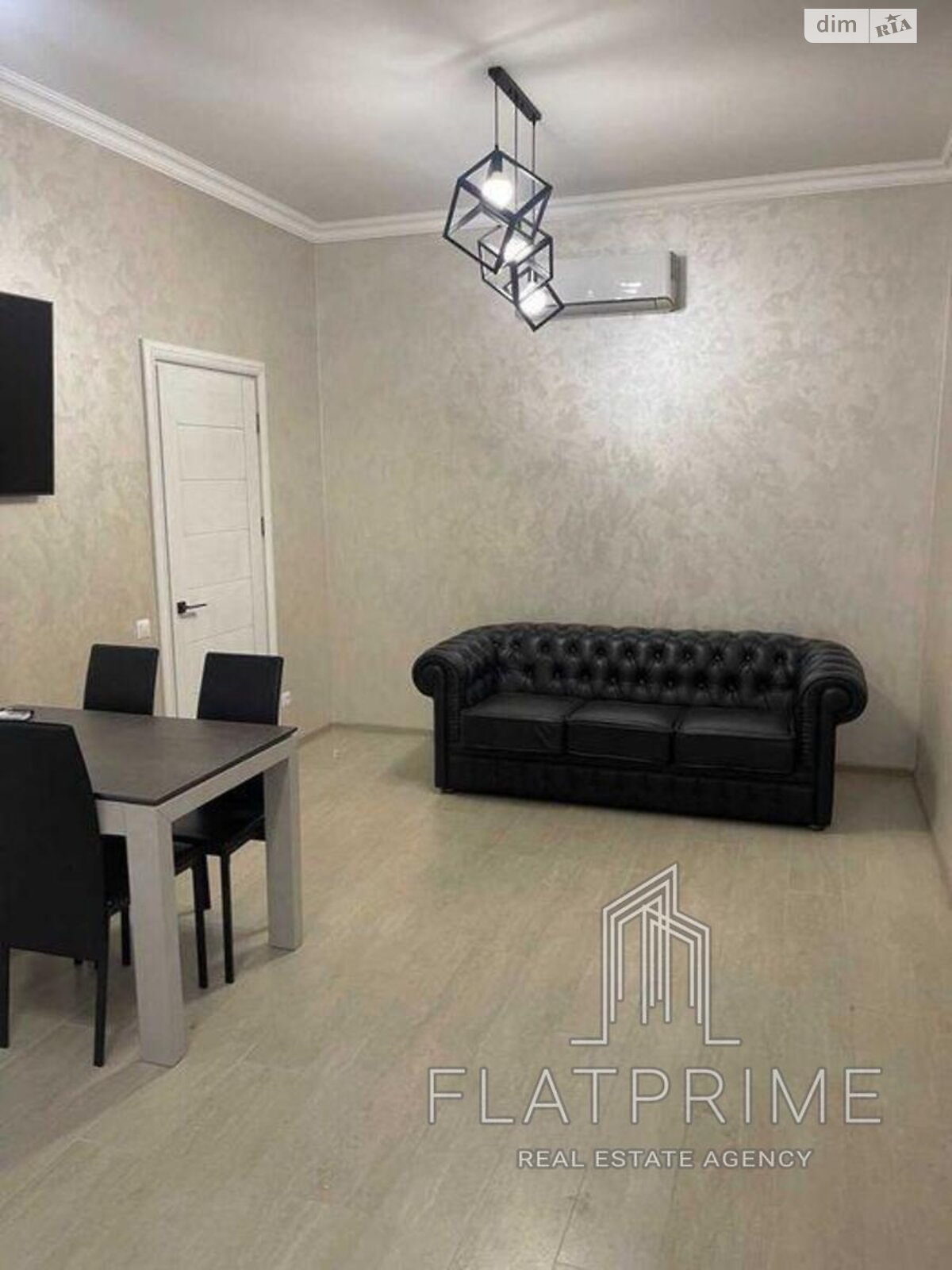 Продажа двухкомнатной квартиры в Киеве, на ул. Авиаконструктора Антонова 2Б, район Первомайский Массив фото 1