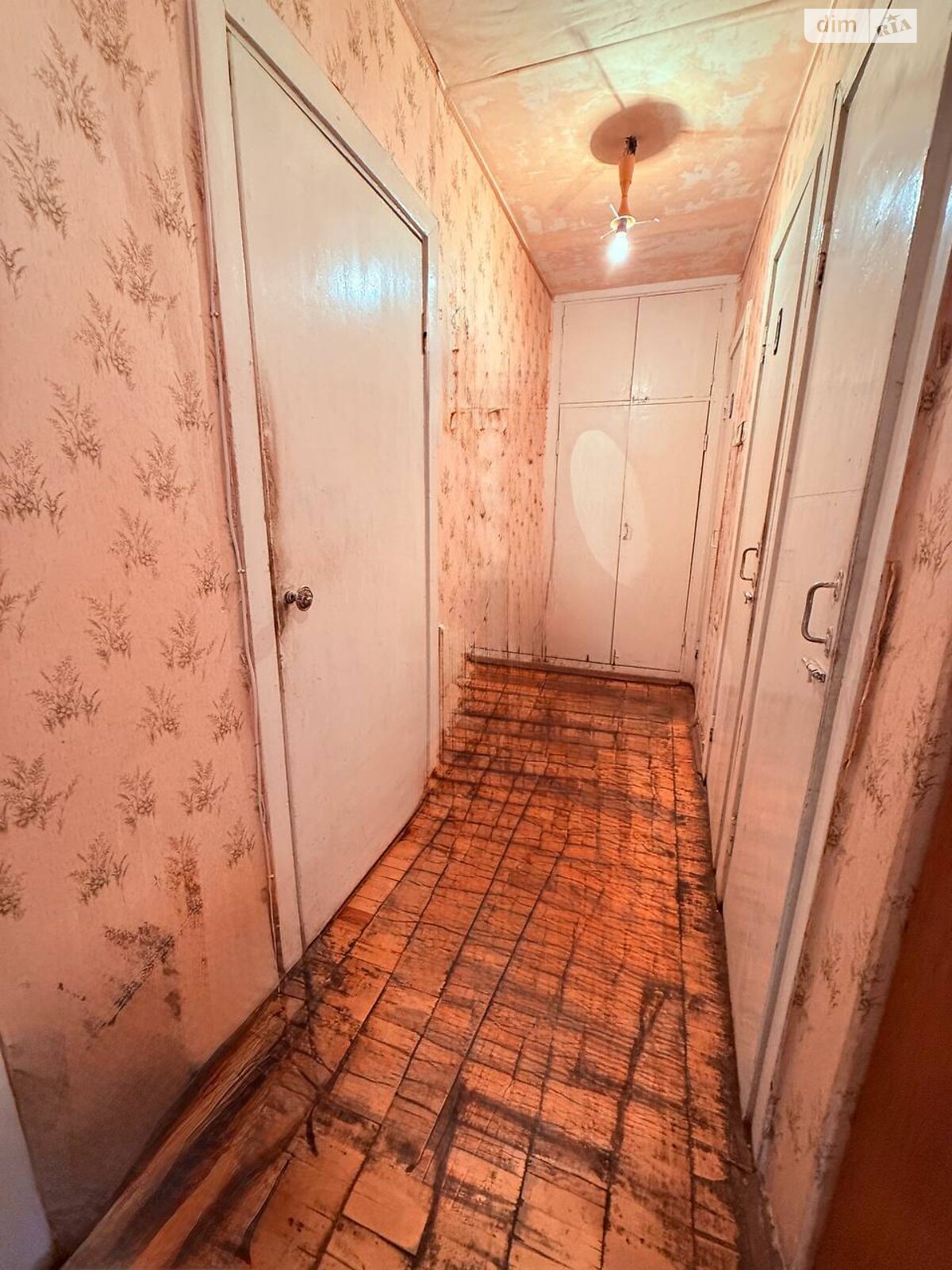Продаж двокімнатної квартири в Києві, на вул. Єреванська 32, район Першотравневий Масив фото 1 Продаж двокімнатної квартири в Києві, на вул. Єреванська 32, район Першотравневий Масив фото 1