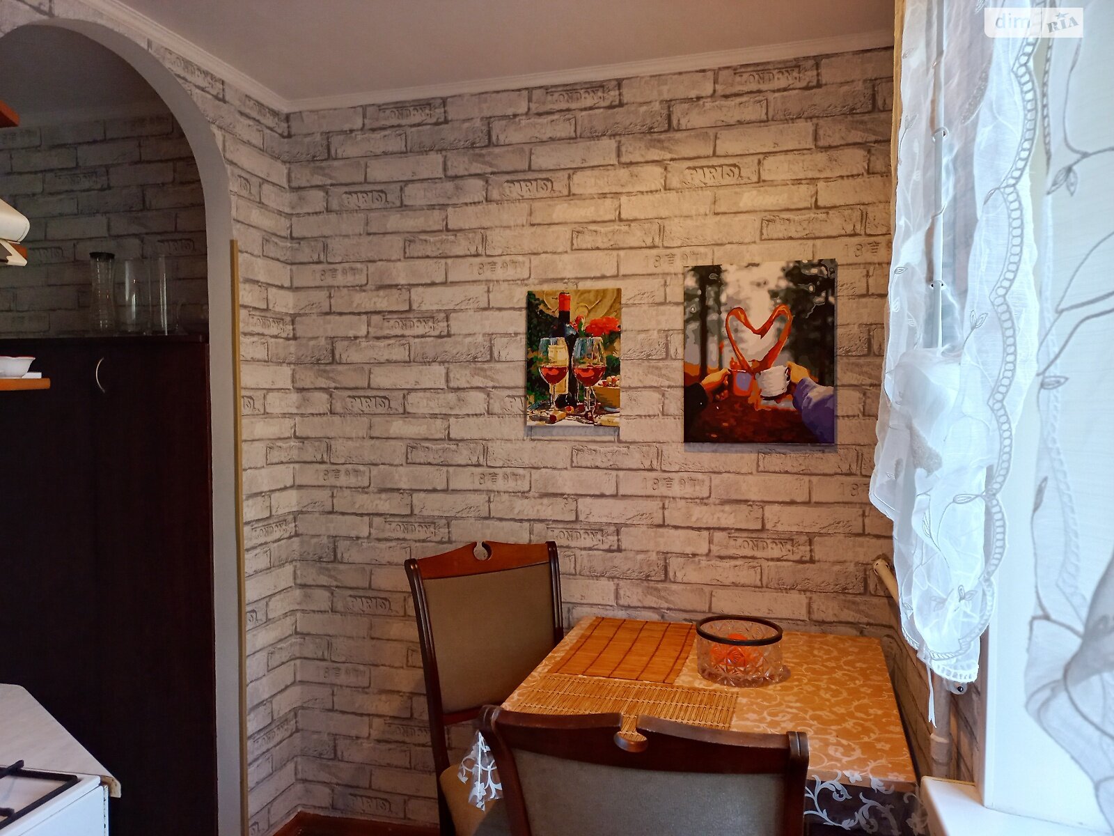 Продаж двокімнатної квартири в Києві, на вул. Єреванська 14Г, район Першотравневий Масив фото 1