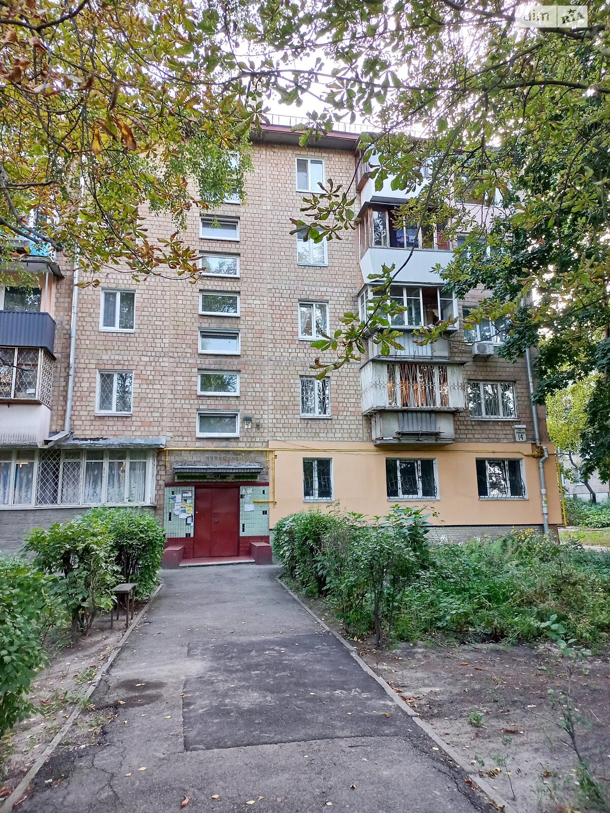 Продаж двокімнатної квартири в Києві, на вул. Єреванська 14Г, район Першотравневий Масив фото 1