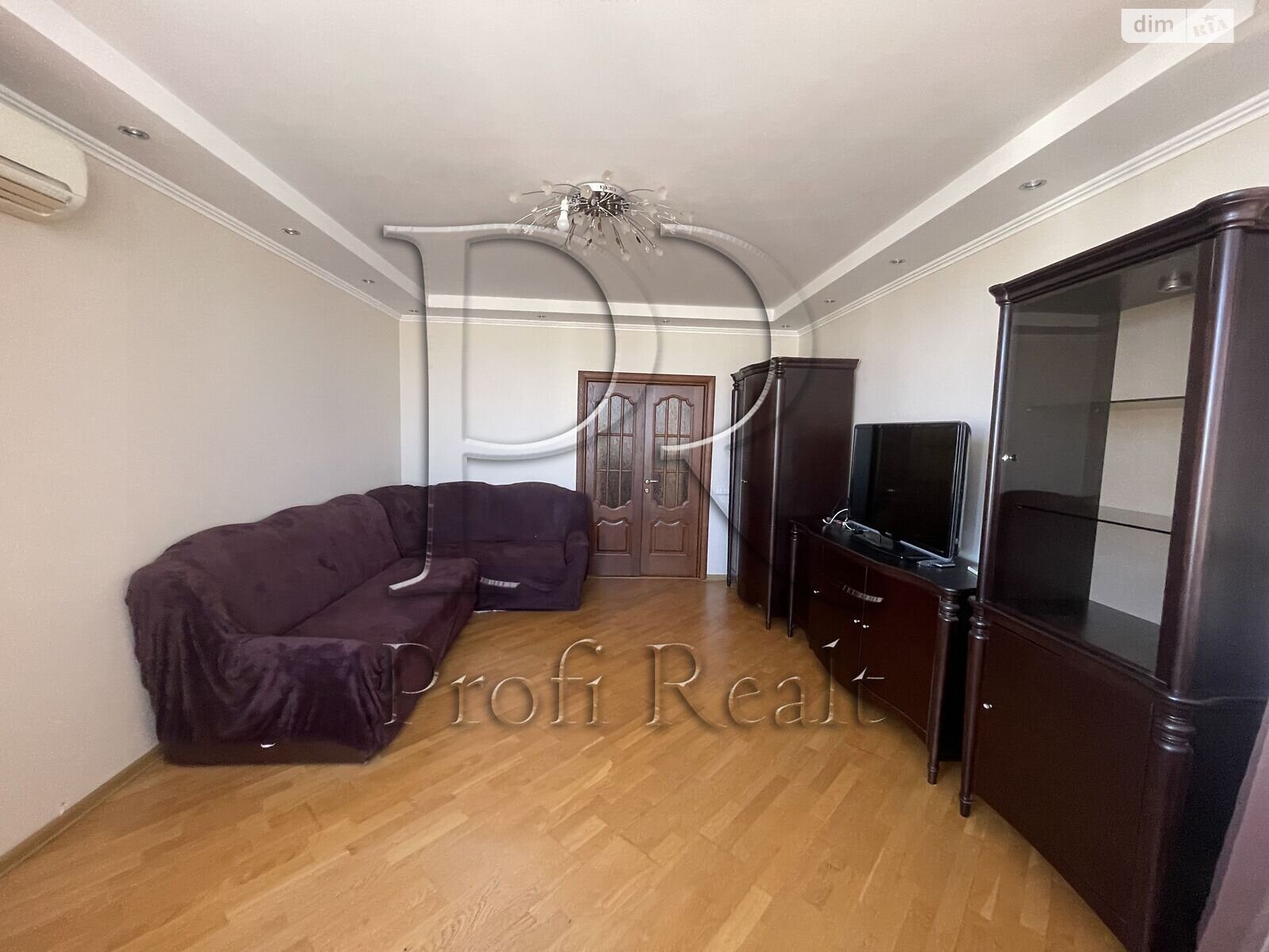 Продаж двокімнатної квартири в Києві, на вул. Генерала Генадія Воробйова 13Е, район Першотравневий Масив фото 1