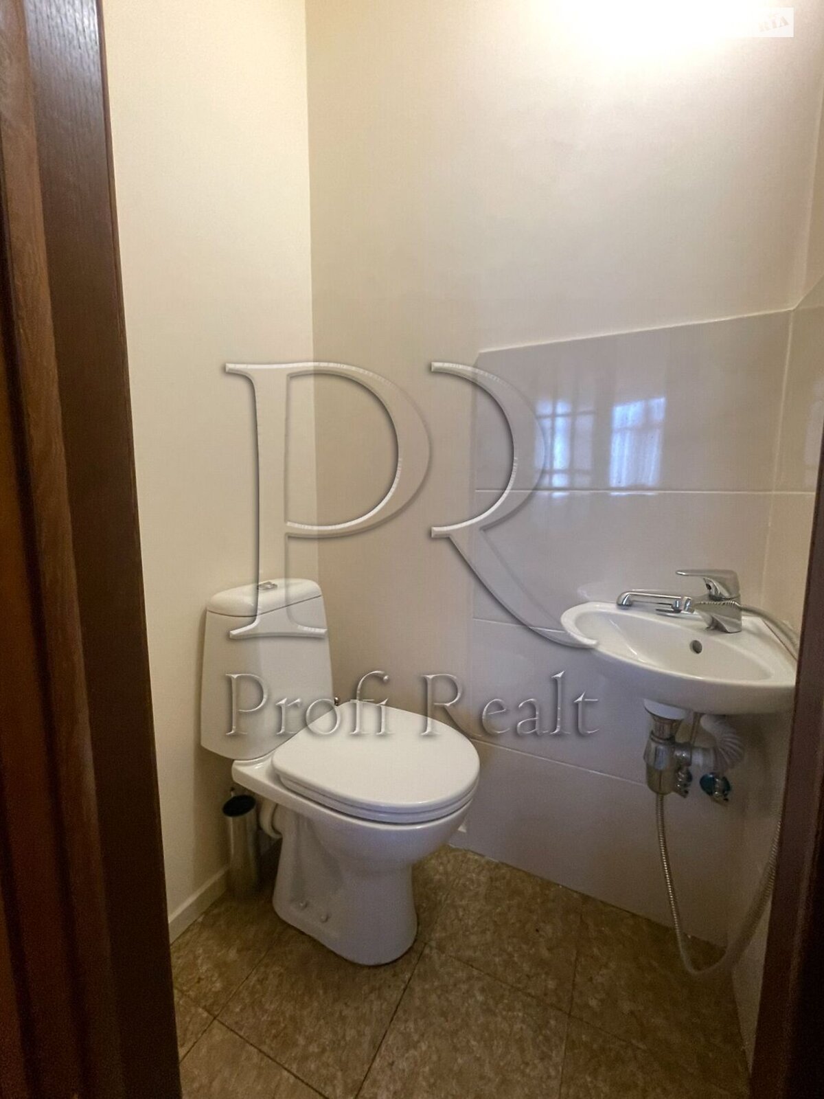 Продаж двокімнатної квартири в Києві, на вул. Генерала Генадія Воробйова 13Е, район Першотравневий Масив фото 1