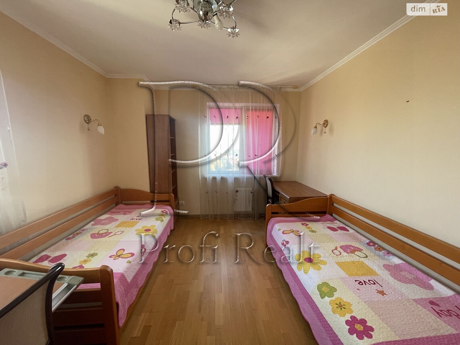 Продаж двокімнатної квартири в Києві, на вул. Генерала Генадія Воробйова 13Е, район Першотравневий Масив фото 1