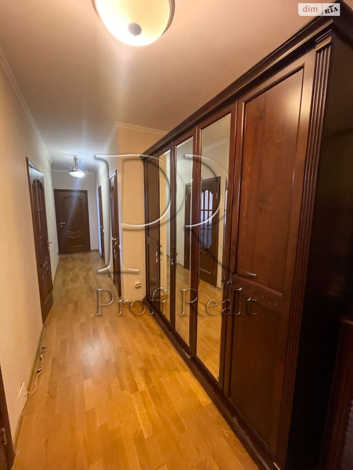 Продаж двокімнатної квартири в Києві, на вул. Генерала Генадія Воробйова 13Е, район Першотравневий Масив фото 1