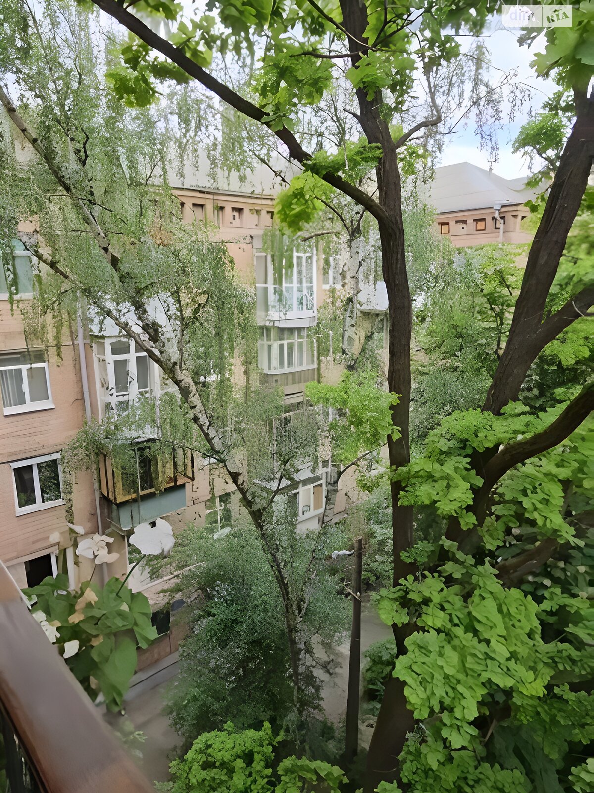 Продажа однокомнатной квартиры в Киеве, на ул. Ивана Светличного 12, район Первомайский Массив фото 1 Продажа однокомнатной квартиры в Киеве, на ул. Ивана Светличного 12, район Первомайский Массив фото 1