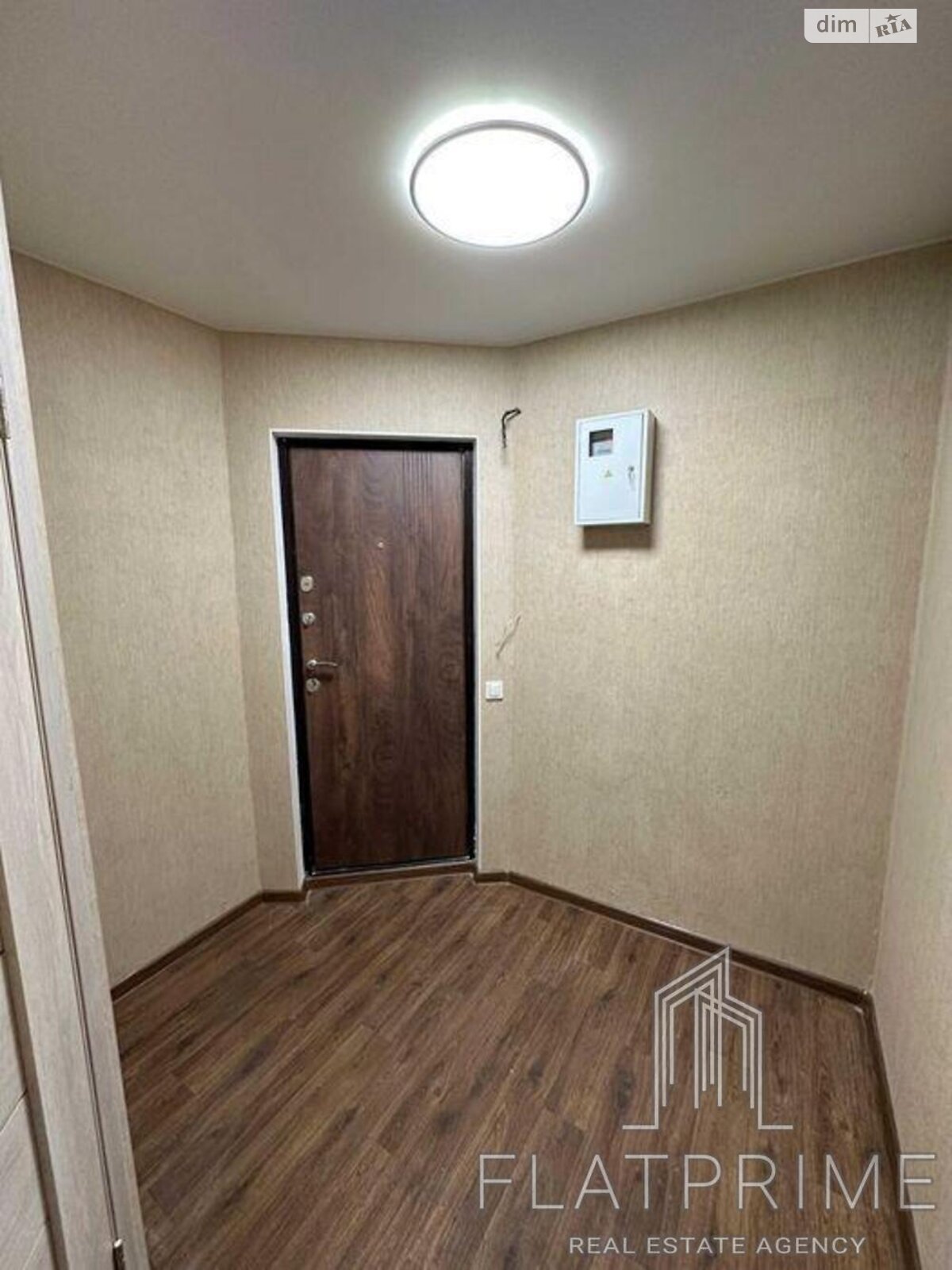 Продажа двухкомнатной квартиры в Киеве, на ул. Карела Чапека 13, район Первомайский Массив фото 1 Продажа двухкомнатной квартиры в Киеве, на ул. Карела Чапека 13, район Первомайский Массив фото 1