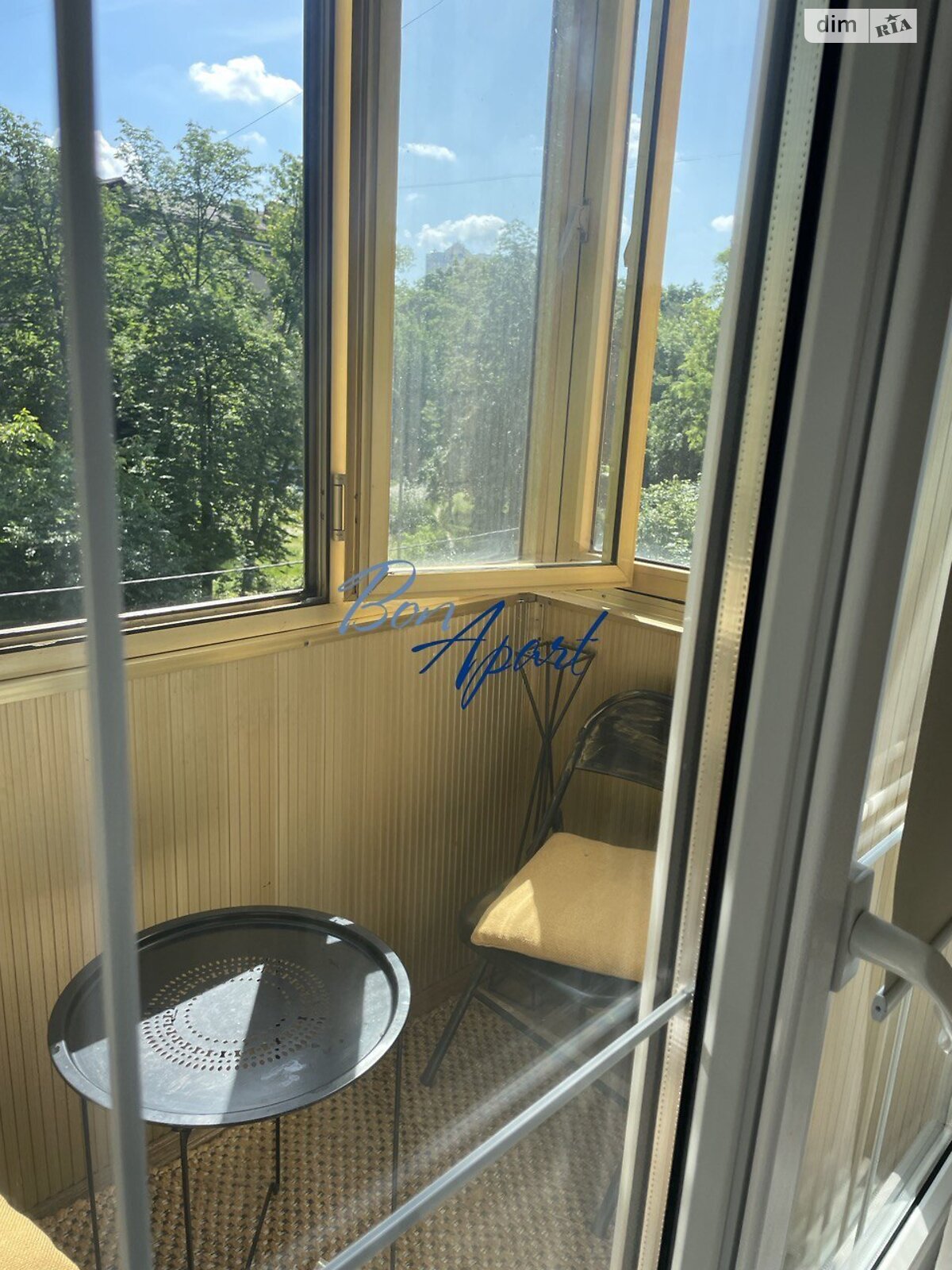 Продажа трехкомнатной квартиры в Киеве, на ул. Джохара Дудаева 11, район Первомайский Массив фото 1 Продажа трехкомнатной квартиры в Киеве, на ул. Джохара Дудаева 11, район Первомайский Массив фото 1