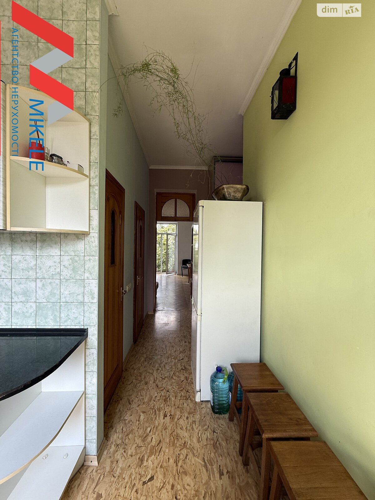 Продаж трикімнатної квартири в Києві, на вул. Лондонська 2, район Першотравневий Масив фото 1