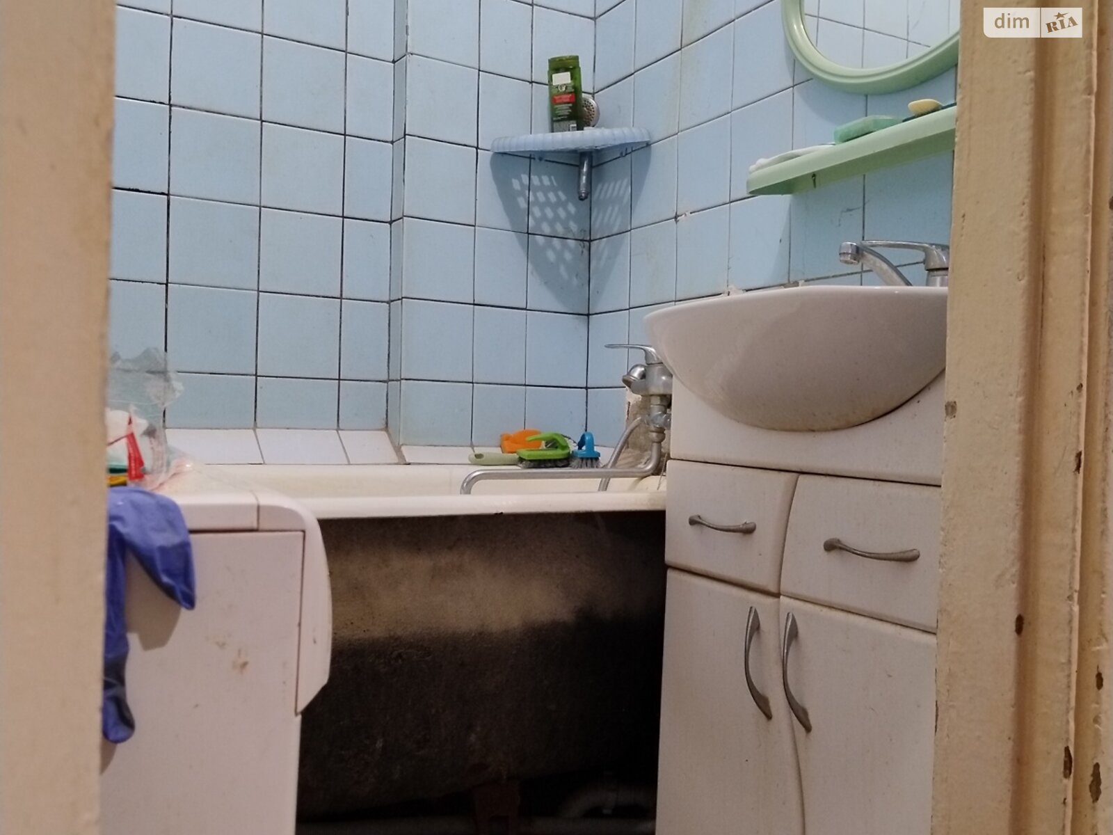 Продаж двокімнатної квартири в Києві, на вул. Сергія Берегового 18, район Першотравневий Масив фото 1 Продаж двокімнатної квартири в Києві, на вул. Сергія Берегового 18, район Першотравневий Масив фото 1