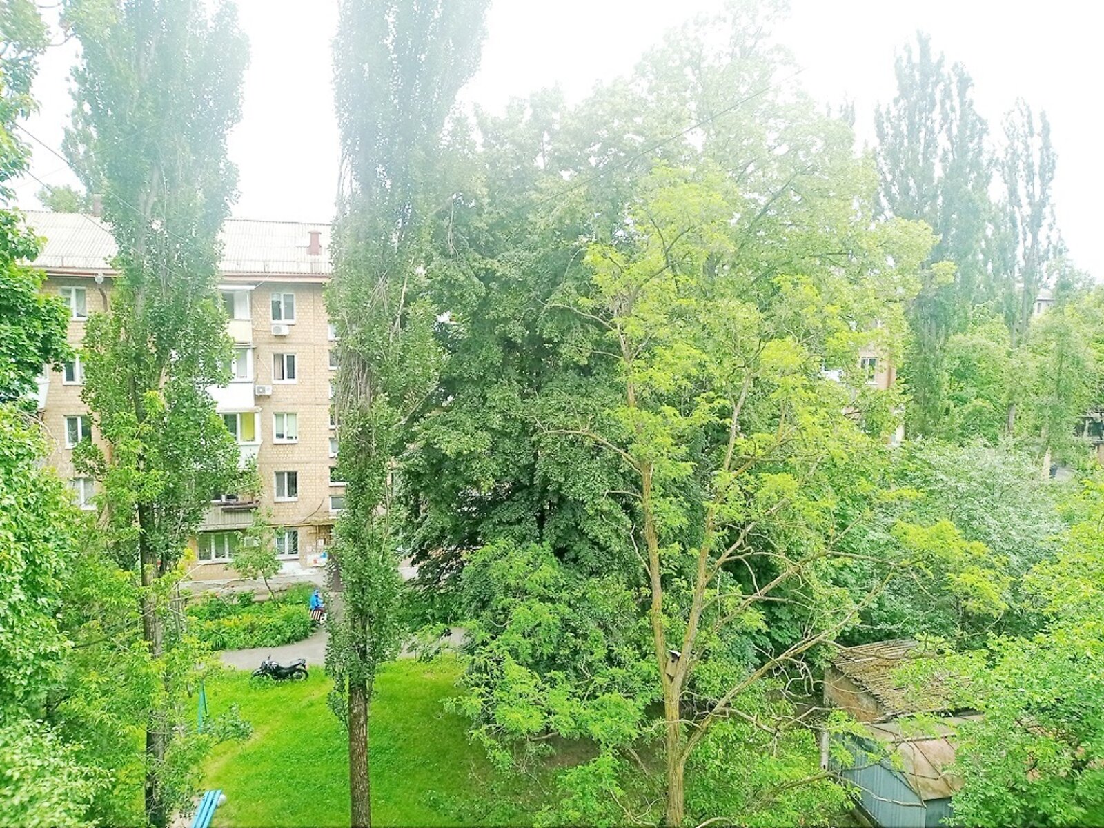 Продаж трикімнатної квартири в Києві, на вул. Ушинського 5 корпус 1, район Першотравневий Масив фото 1