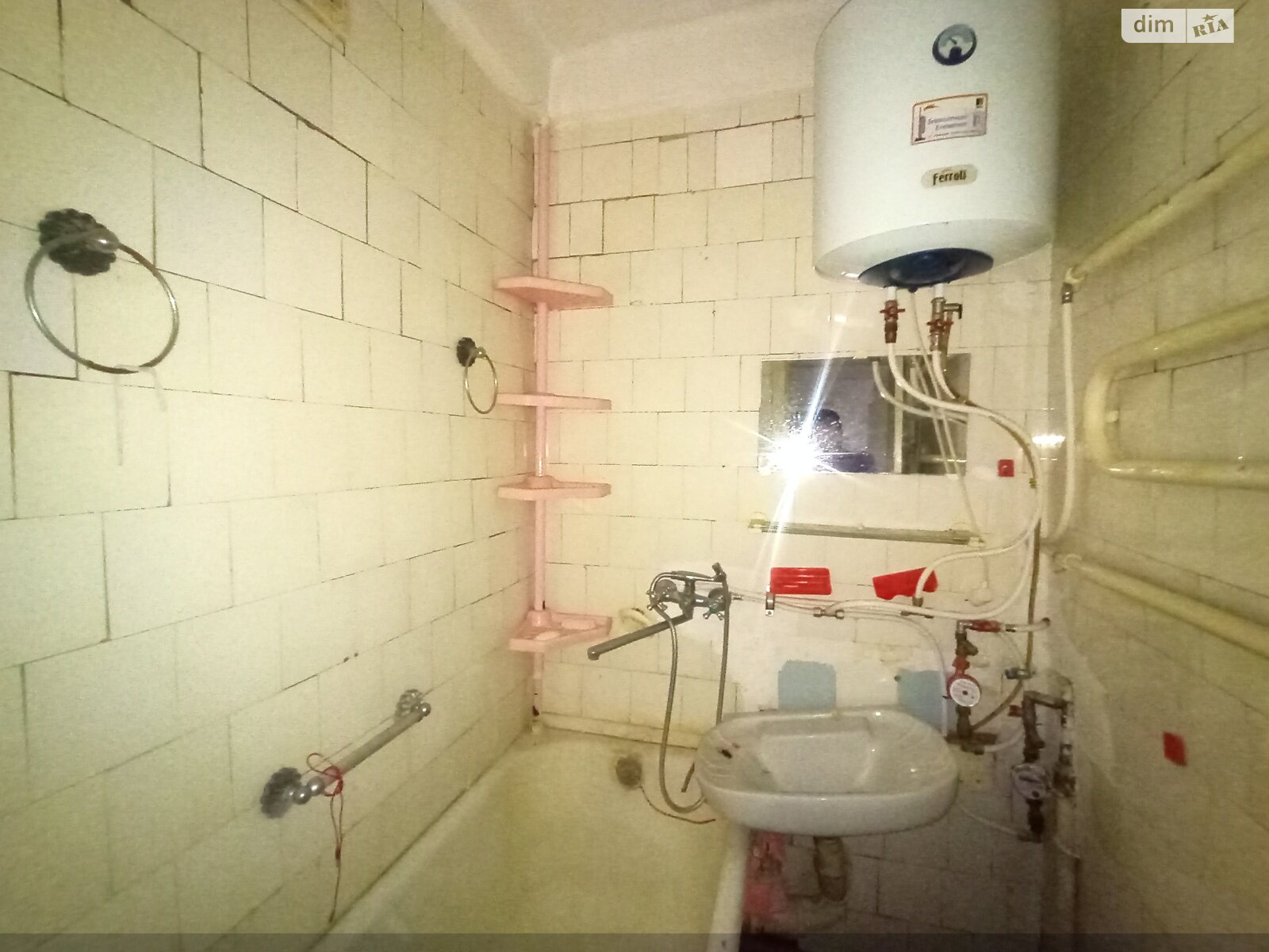 Продаж трикімнатної квартири в Києві, на вул. Ушинського 5 корпус 1, район Першотравневий Масив фото 1