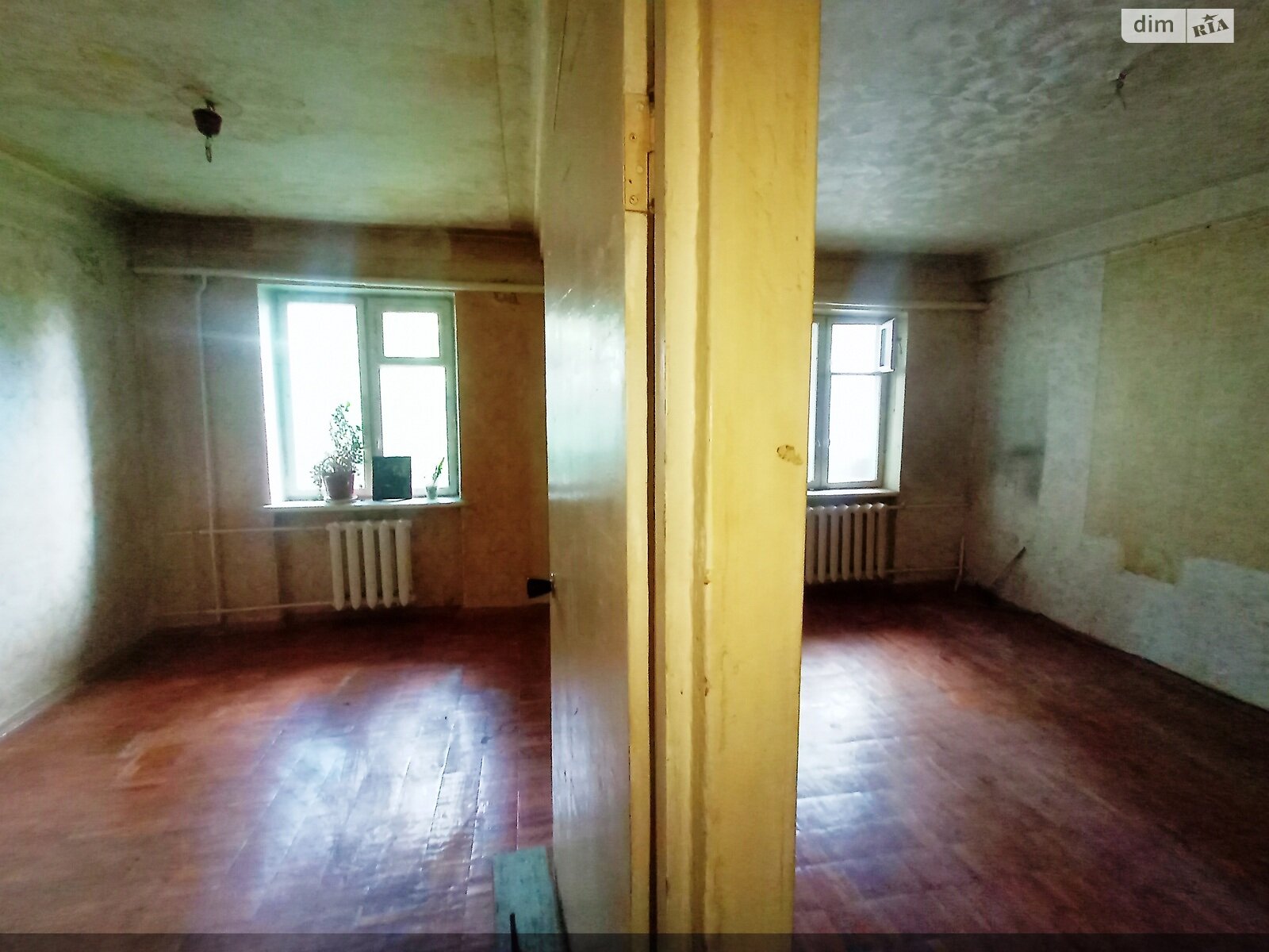 Продаж трикімнатної квартири в Києві, на вул. Ушинського 5 корпус 1, район Першотравневий Масив фото 1