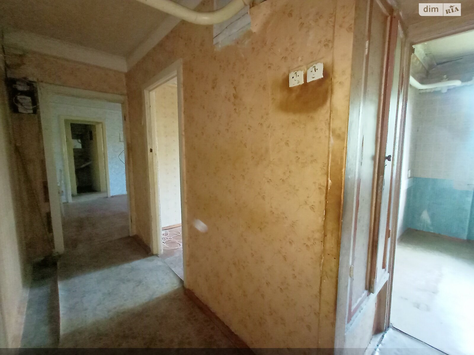 Продаж трикімнатної квартири в Києві, на вул. Ушинського 5 корпус 1, район Першотравневий Масив фото 1